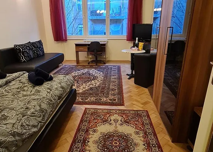 Lägenhet Gyoengyi Budapest